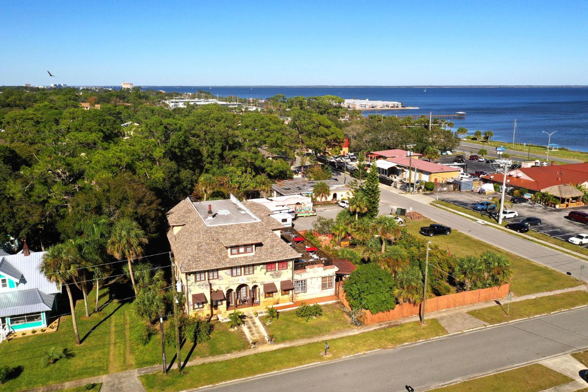 Casa Coquina Del Mar Bed And Breakfast Titusville Exteriör bild
